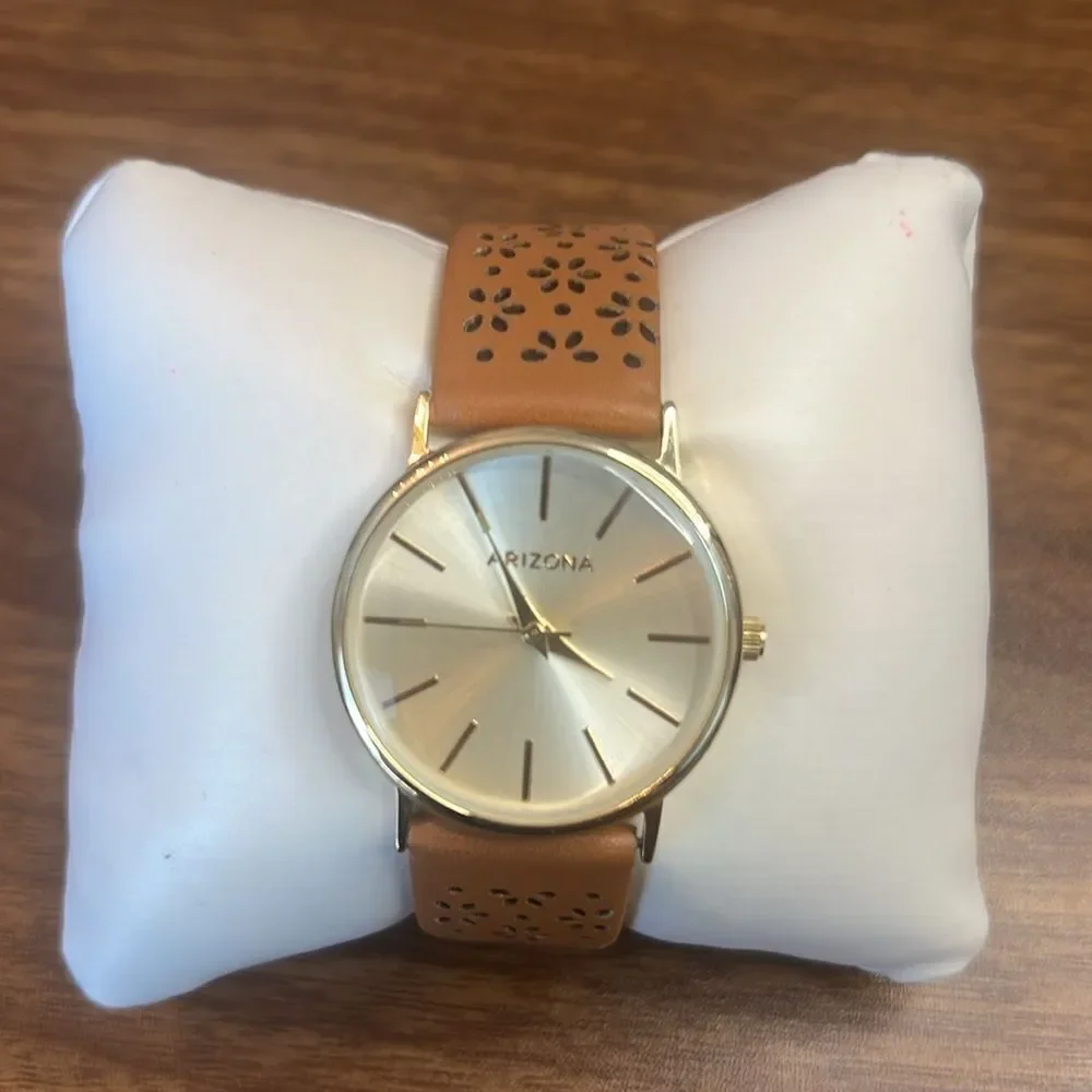 Arizona Clothing Company Everyday Watch with Laser Cut Floral Design Band